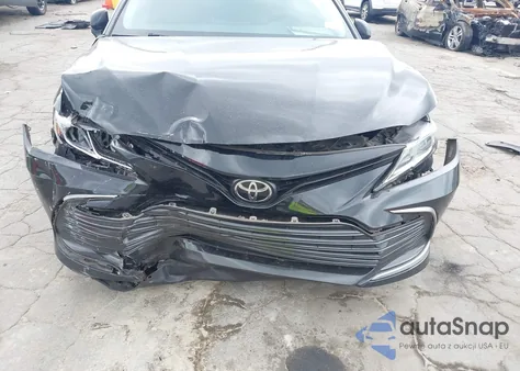 2021 Toyota Camry Le из США, поврежденный, VIN 4T1C11AK5MU422470